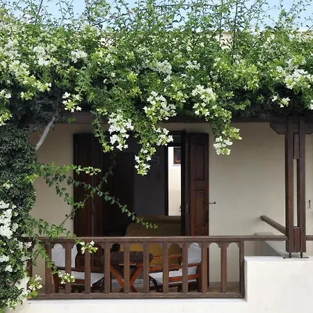 Hotel Mathios 3*